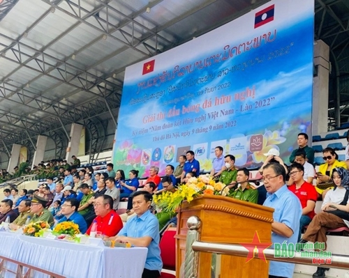 Đại sứ quán Lào tổ chức thi đấu bóng đá Hữu nghị Việt Nam - Lào 2022